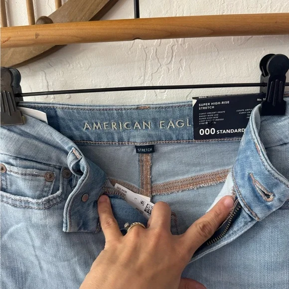 American Eagle 000 curvy dreamy drape wide leg jeans NWT FLAW - Picture 5 of 7